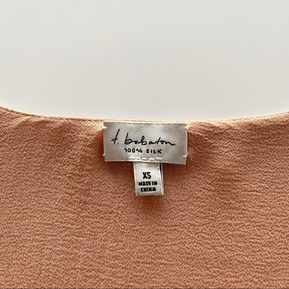 Aritzia Babaton Silk blouse XS - Picture 4 of 4